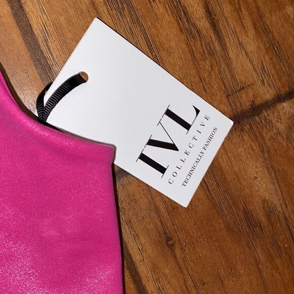 IVL Collective Keyhole Sports Bra - 8 / M - Picture 2 of 4